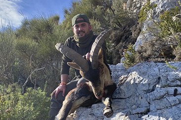 Hunting Ronda Spanish Ibex